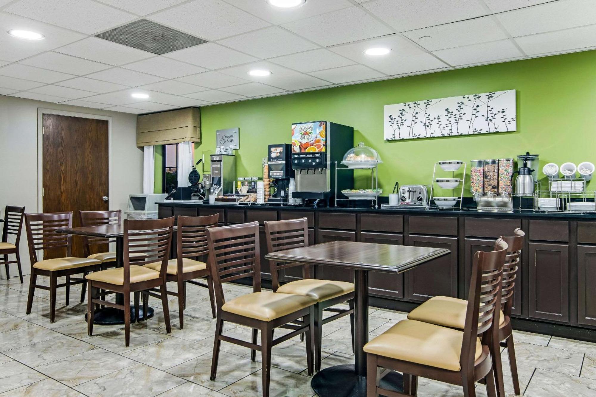 Sleep Inn Near I-80 And I-94 Lansing Bagian luar foto