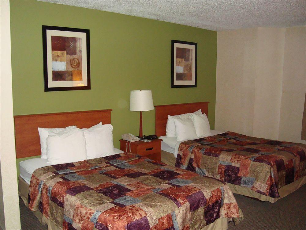 Sleep Inn Near I-80 And I-94 Lansing Bagian luar foto